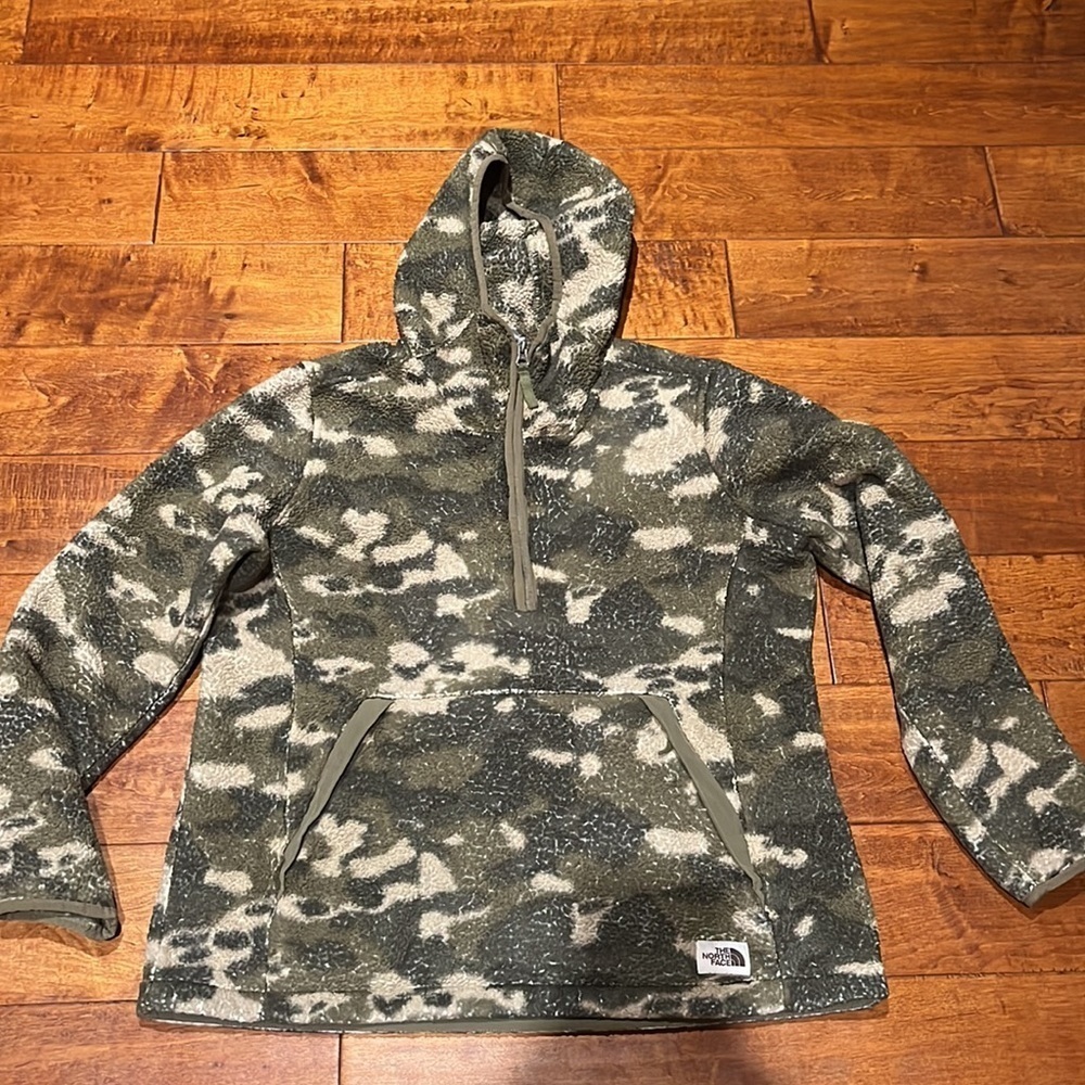 The North Face Campshire Plush Sherpa Hoodie - Picture 5 of 13